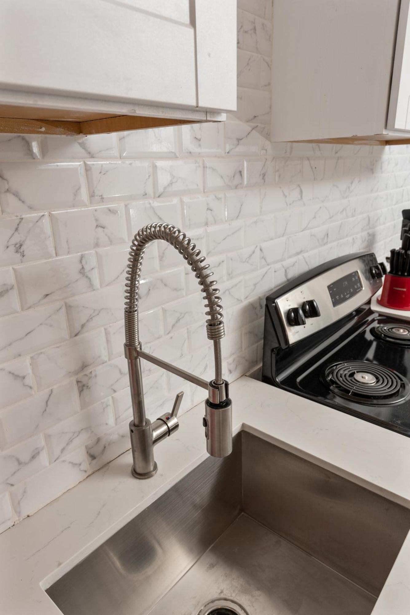 Urban Retreat 1Br With Free Park Leilighet Houston Eksteriør bilde
